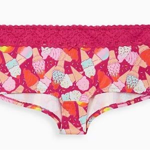 Bundle for sonjasales